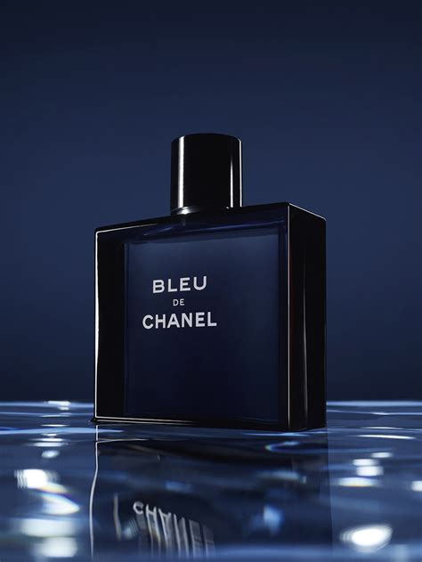 chanel blue 浓香水 淡香水|香奈儿 蔚蓝 Chanel Bleu de Chanel, 2010 .